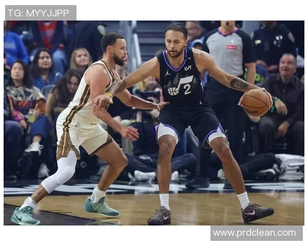 2018年勇士对阵爵士全场精彩录像回顾与分析